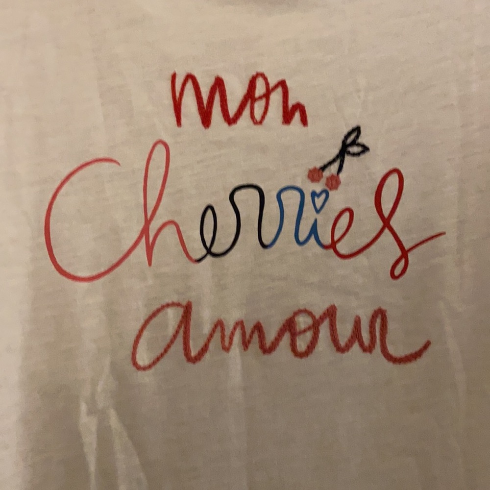 NWOT Cute Tee 🍒 - Picture 3 of 6